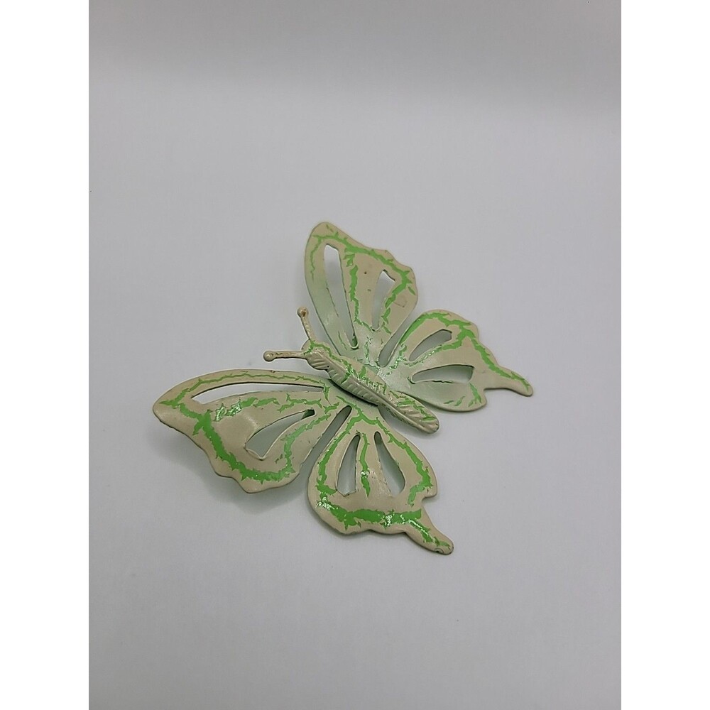 Vintage Style Butterfly Brooch Cream Green Enamel Retro Nature Spring Pin - Picture 3 of 10